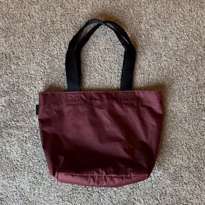 Canvelle Everyday Large Tote Bag in Burgundy with Black Straps